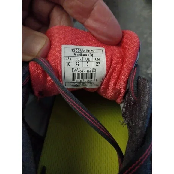 Brooks Adrenaline GTS 18 Gray Pink Lace Up Running Shoes Sneakers Size 10B - Picture 10 of 15